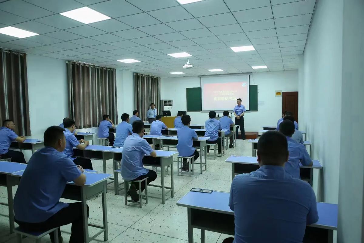 火车司机培训火热报名中，限额30名，报满即止！